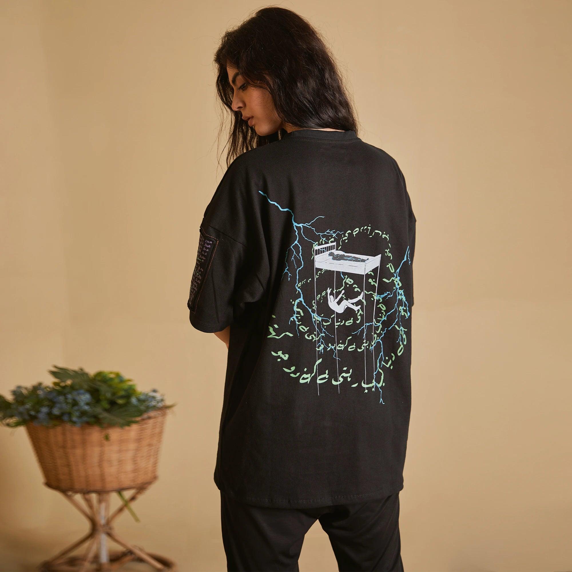 “KEHNAY DO JO KEHTI HAI” JET BLACK T-SHIRT - SIFAR