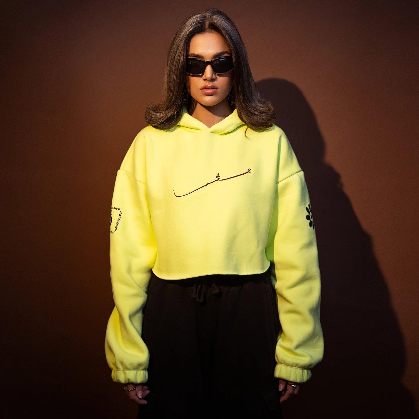“MUSKRAO” Lime Yellow Cropped Hoodie - SIFAR