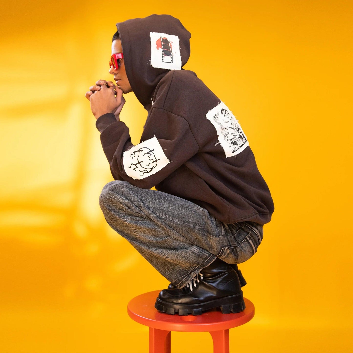 HUM” Smoky Black Hoodie - SIFAR