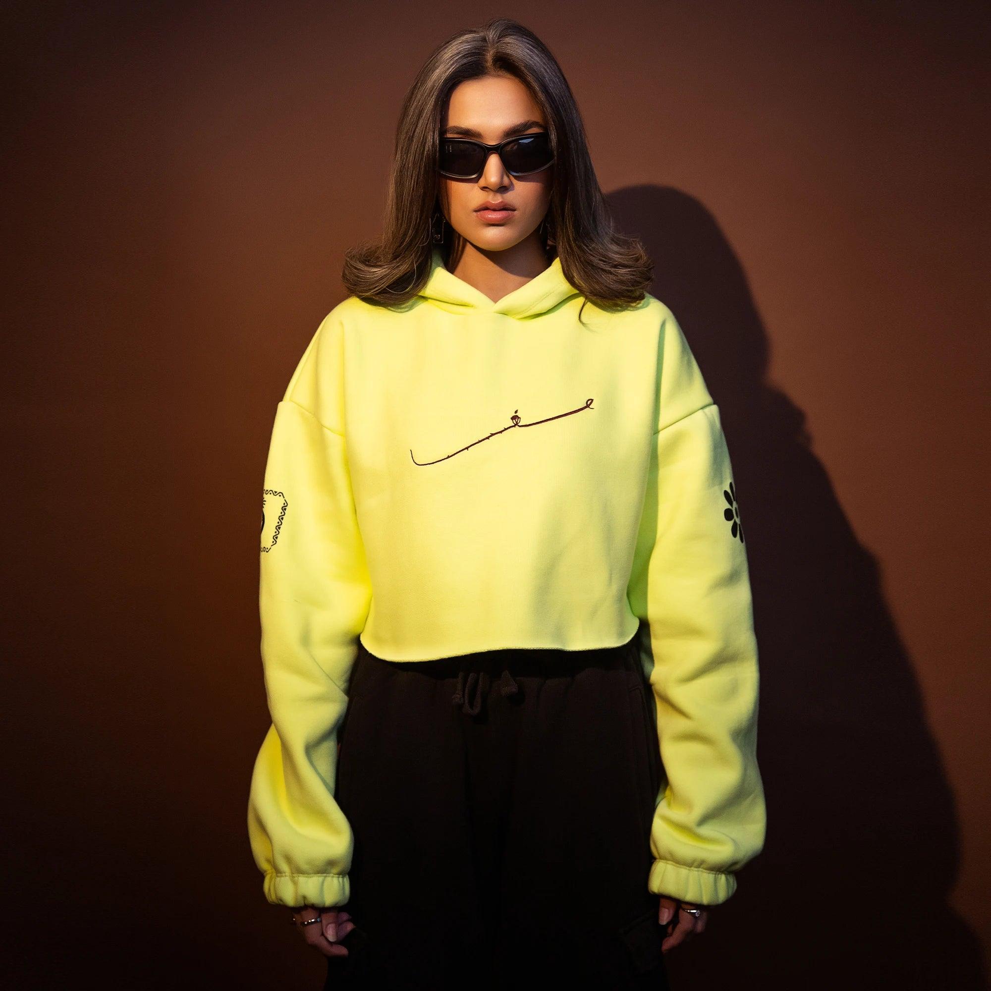 “MUSKRAO” Lime Yellow Cropped Hoodie - SIFAR